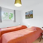 Dom wakacyjny In With Kitchen