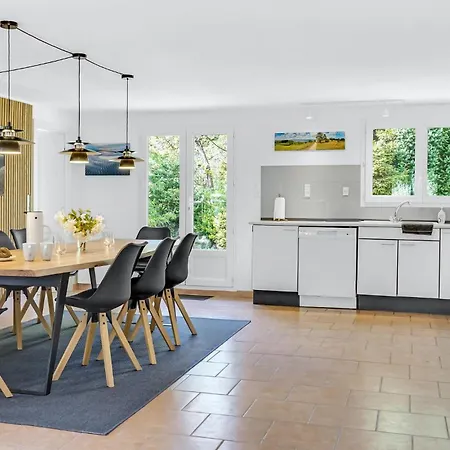 In With Kitchen *