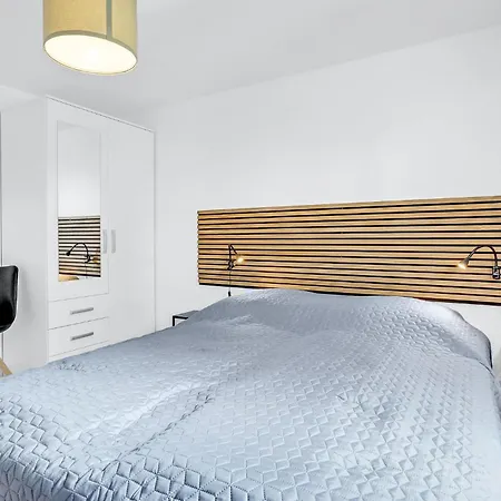 別荘 In With Kitchen *