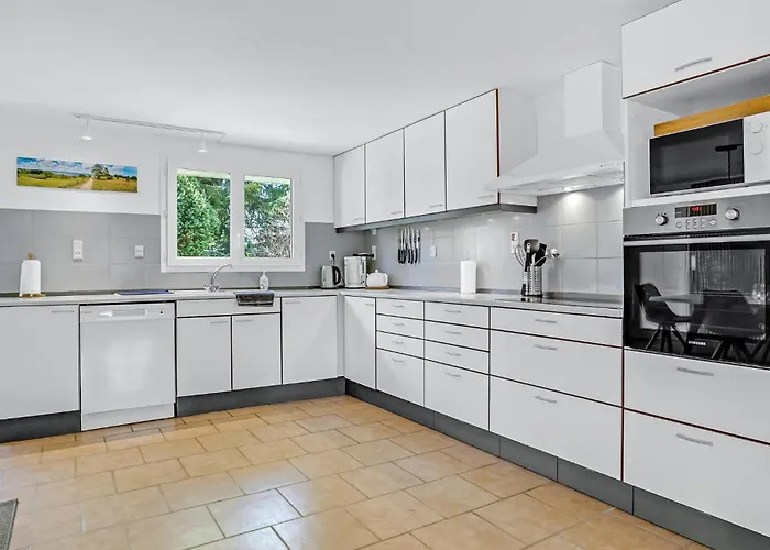 Сasa de vacaciones In With Kitchen *